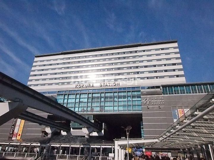 THE SQUARE Suite Residenceの周辺