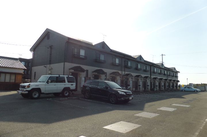 三重県伊勢市上地町(一戸建)の賃貸物件の外観