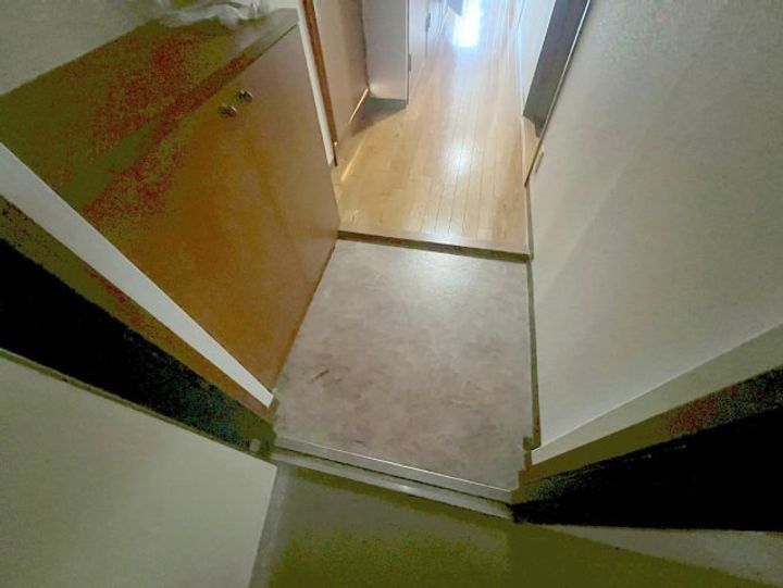 リーヴァ東花園の玄関