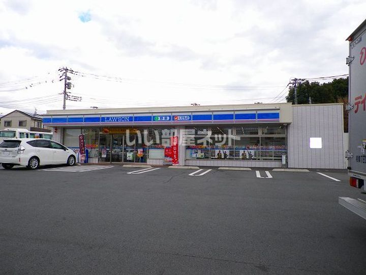 イーストコートの周辺