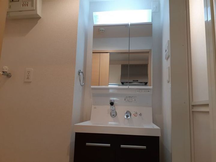 ラ ヴィータ西梅田の内装