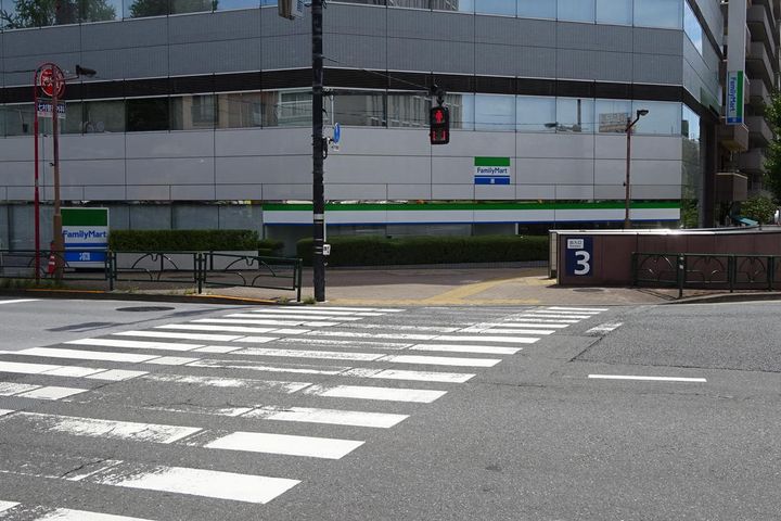 ローク目白台の周辺