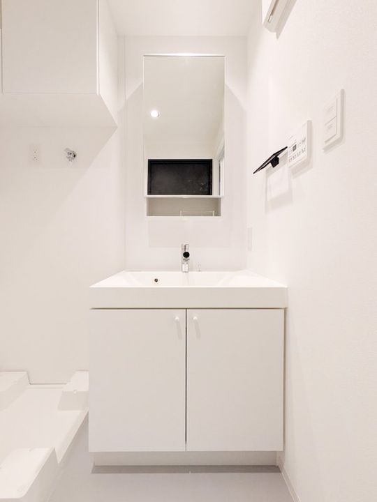 東京都新宿区左門町(マンション)の賃貸物件の内装