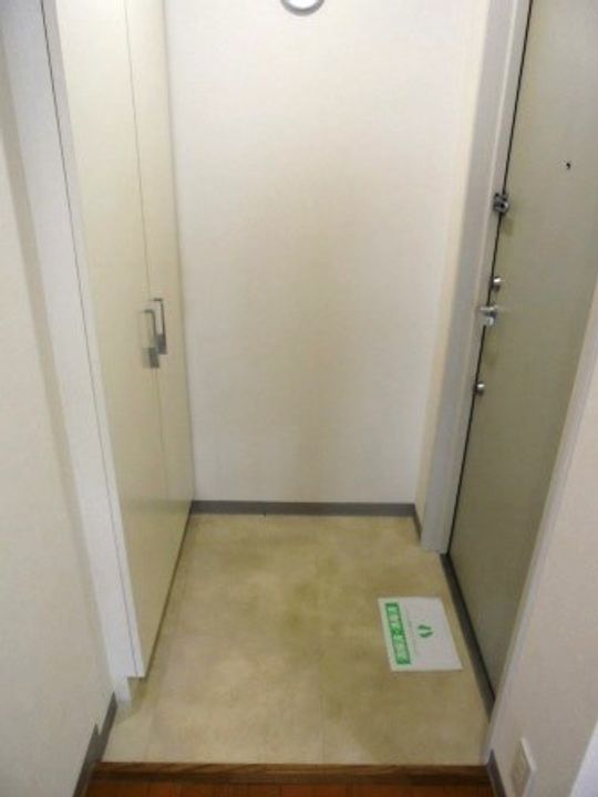 東京都杉並区高円寺南2(マンション)の賃貸物件の玄関