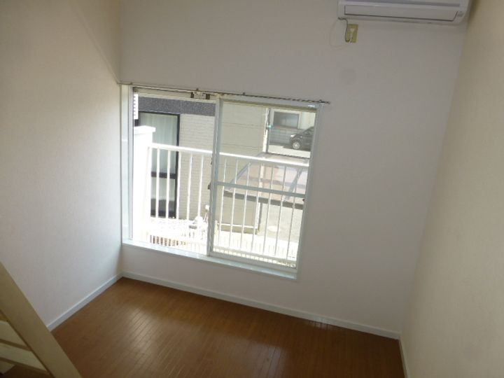 ルミエール高田の居間