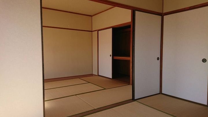 アメニティ川島の居間