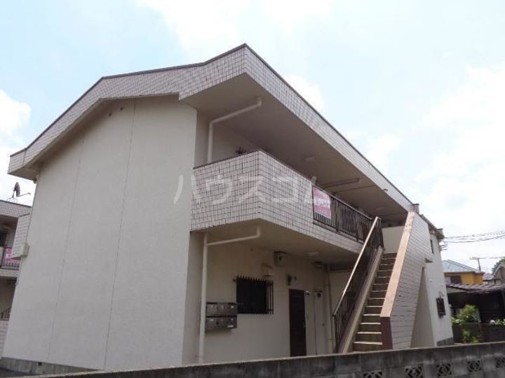 クリーンハイツDの外観