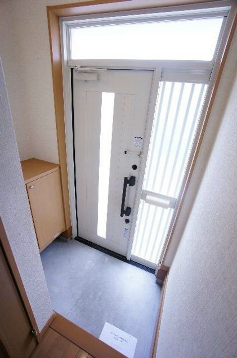 千葉県船橋市中野木1(一戸建)の賃貸物件の玄関