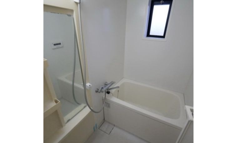 トレンディ A棟の風呂