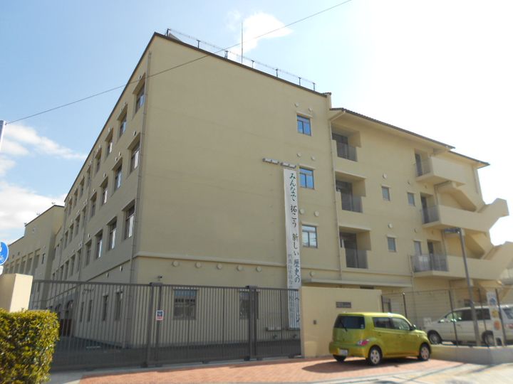 ヴィラナリー柳町の周辺