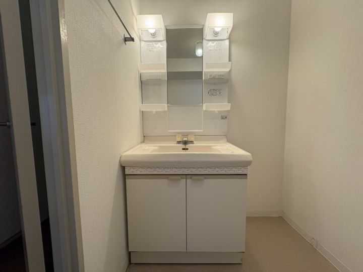 大阪府高槻市大畑町(マンション)の賃貸物件の内装