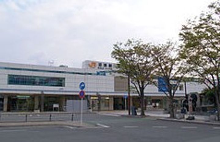 アジュール本郷の周辺