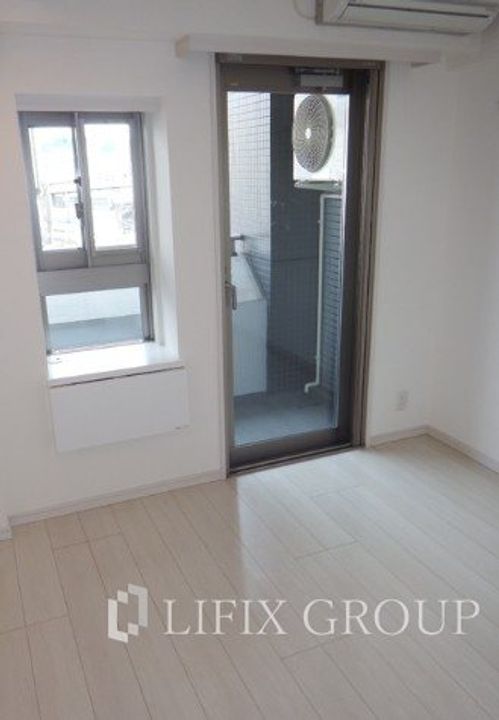 神奈川県横浜市中区山下町(マンション)の賃貸物件の居間