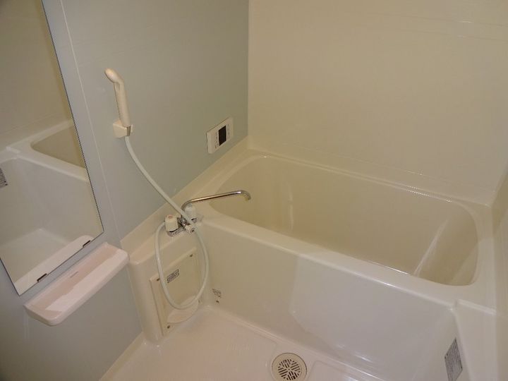 高知県安芸市矢ノ丸4(アパート)の賃貸物件の風呂