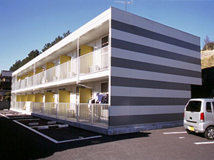 レオパレスヨコミチの外観