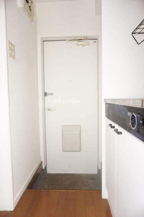 アップルハウスの玄関