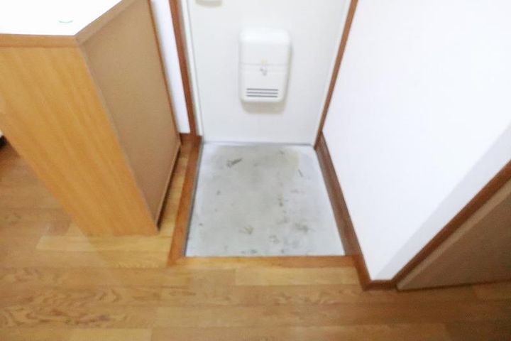 ハイツイーハトーブVの玄関