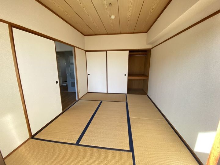 ビラヤマダの内装