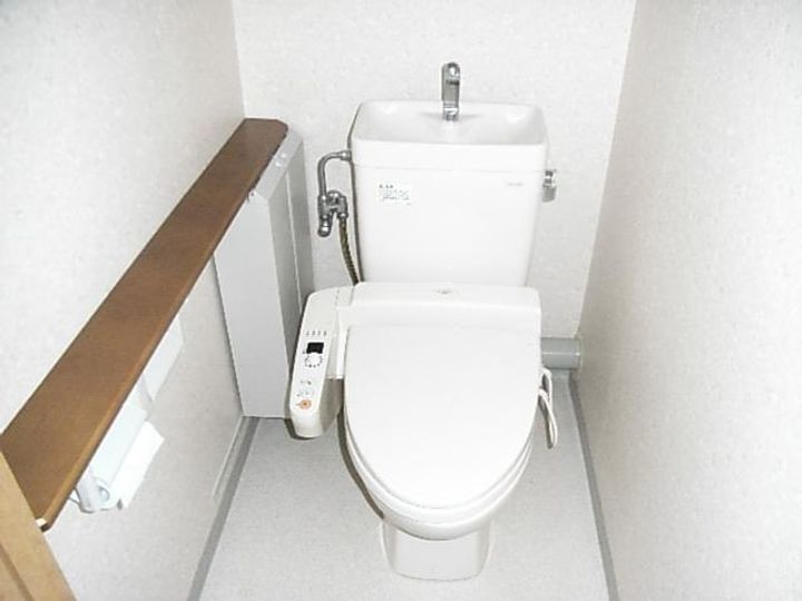 グランドール徳山岐山通り301号の内装