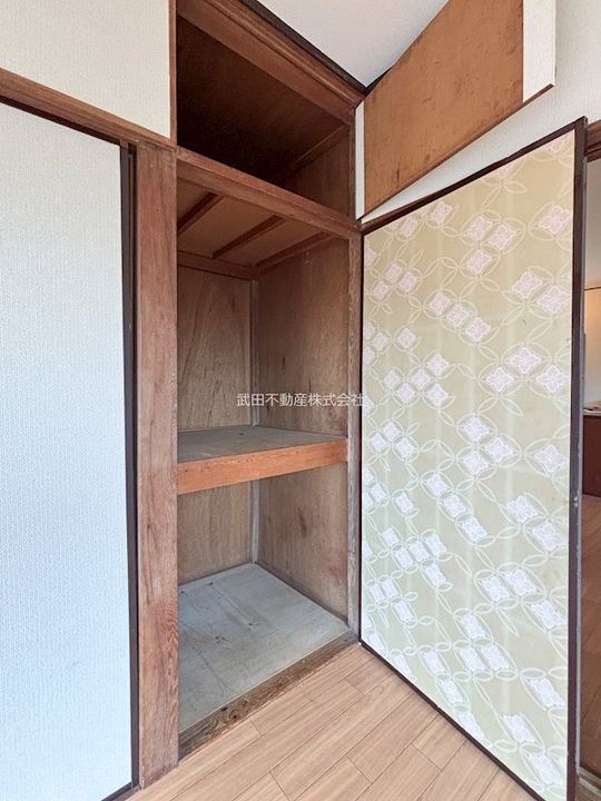 上山コーポ(上山町3-597-5)の内装