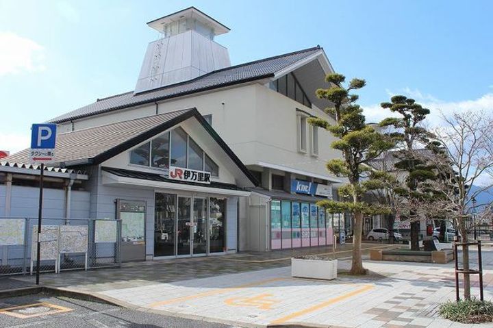 ベルエールの周辺