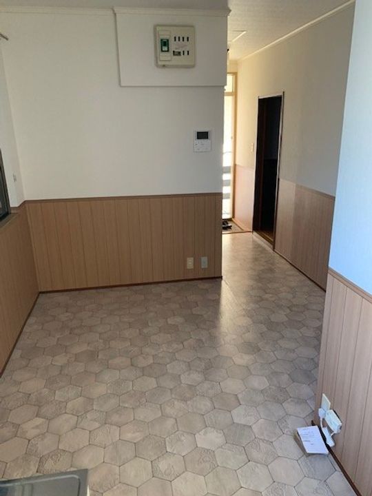 コスモスFの居間