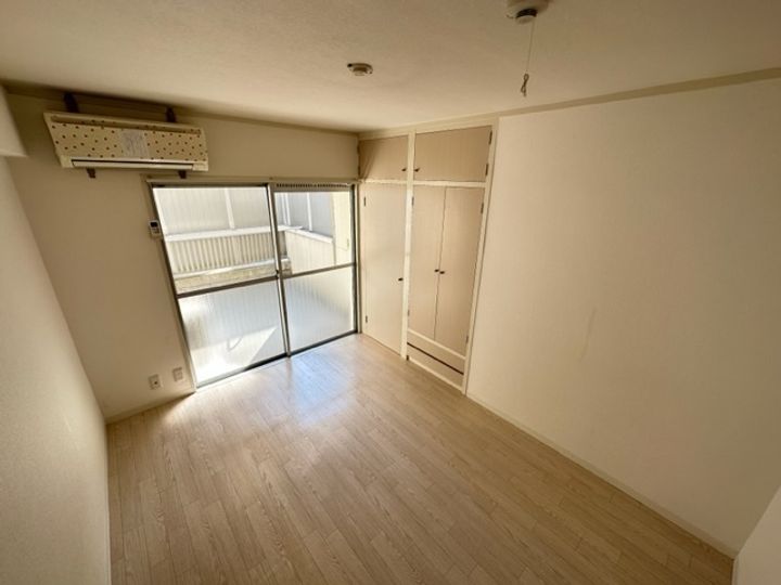 第1コーポ古屋の居間