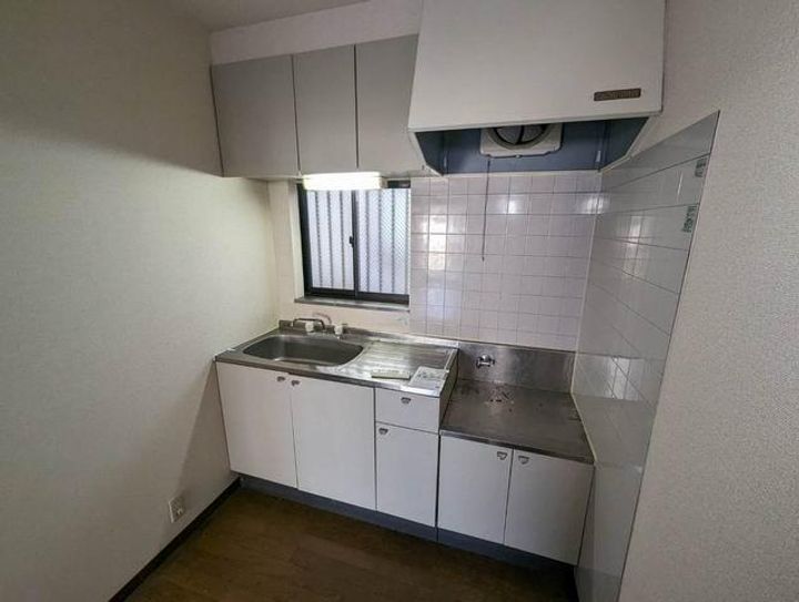 エステートロイヤル8号棟のキッチン