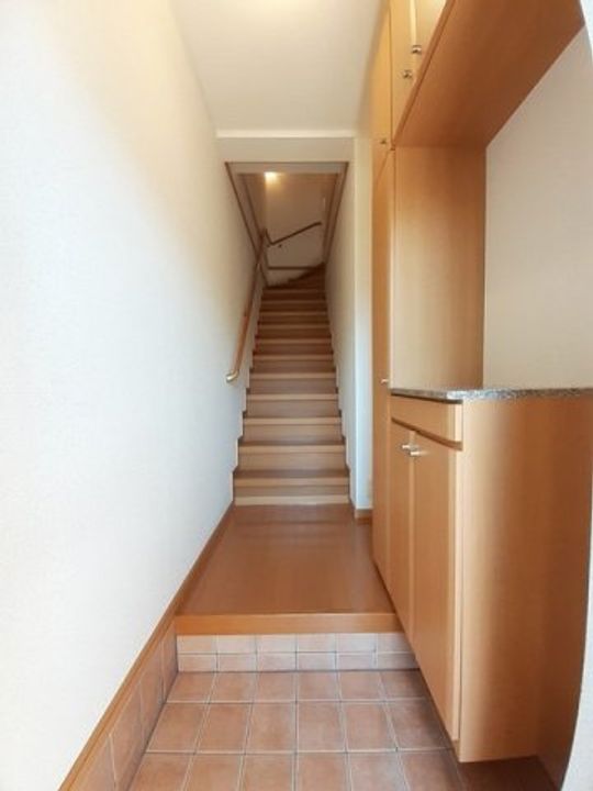 広島県福山市手城町3(アパート)の賃貸物件の玄関