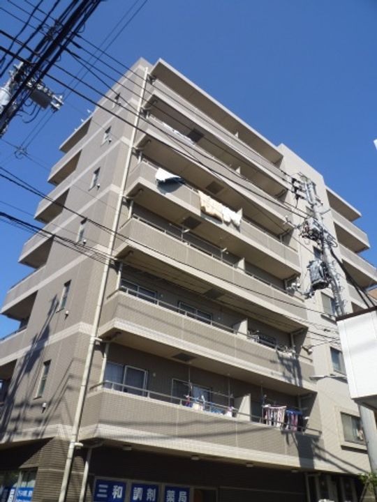 プレジールの外観