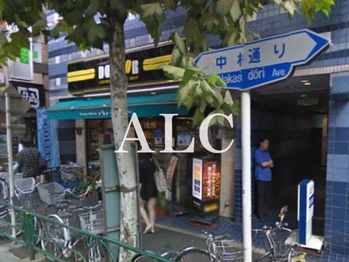 フェリスティアラの周辺