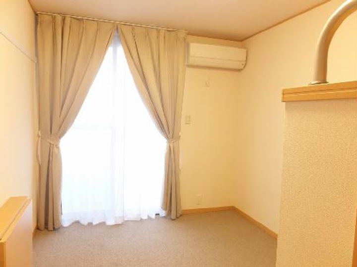 レオパレスつくばの居間