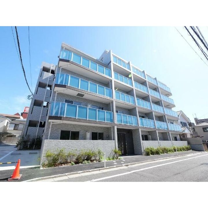アーバンパーク六町の外観