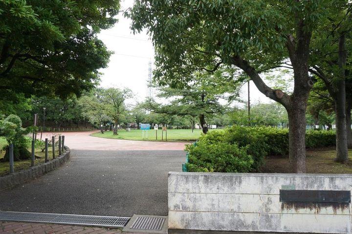 アーバンパーク六町の周辺