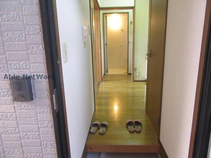 ラン・コントルの玄関