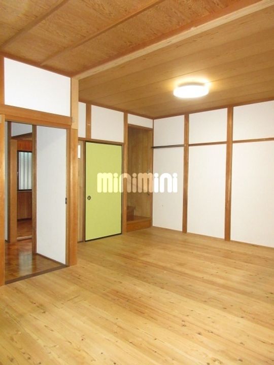 岐阜県羽島市竹鼻町(一戸建)の賃貸物件の居間