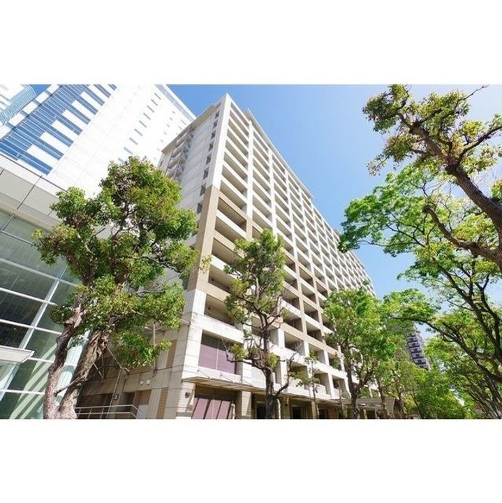 晴海アーバンプラザの外観