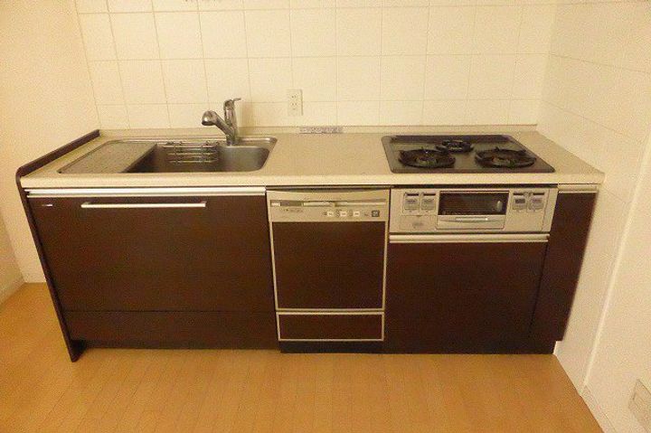 ドルフブランシュ・ブルーのキッチン