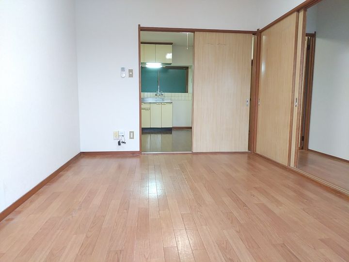 コーポ246の居間