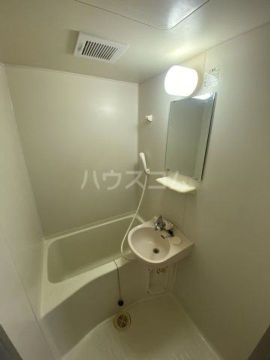 ハイツ田戸の風呂