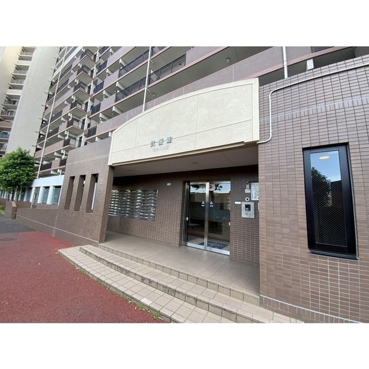 エステスクエア本厚木弐番館の地図