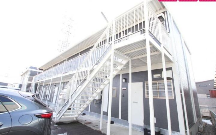 ハイツ飯島Aの外観