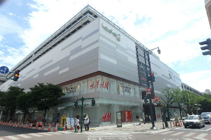 BUENA東大通の周辺