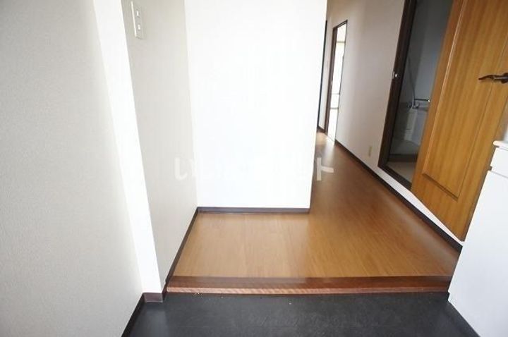 栃木県宇都宮市一条2(マンション)の賃貸物件の玄関