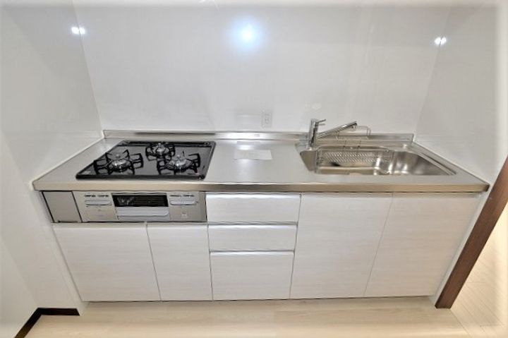 Y・House中道のキッチン