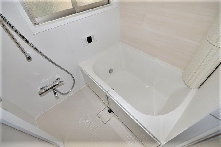 Y・House中道の風呂