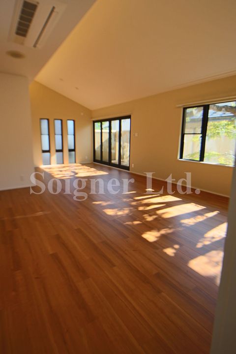 東京都新宿区下落合3(一戸建)の賃貸物件の居間