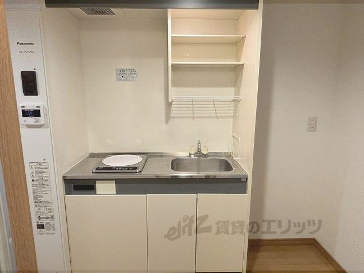 メイプル等持院のキッチン