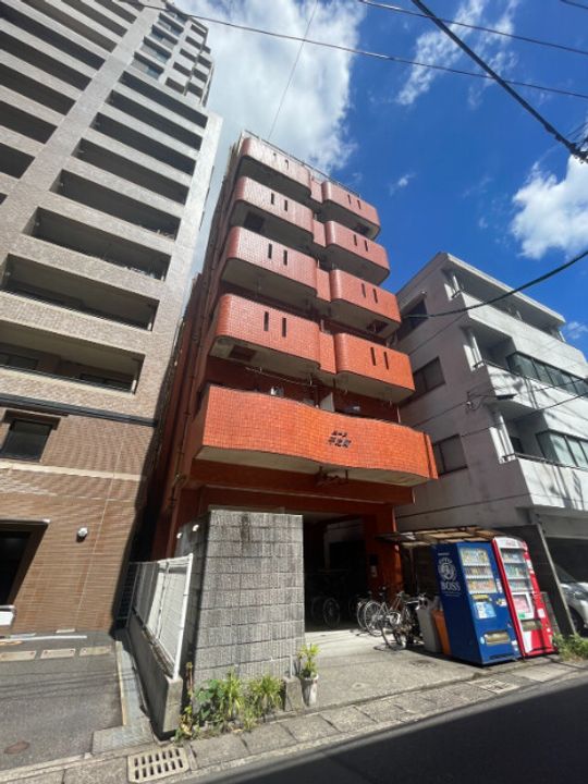 エース平之町の外観