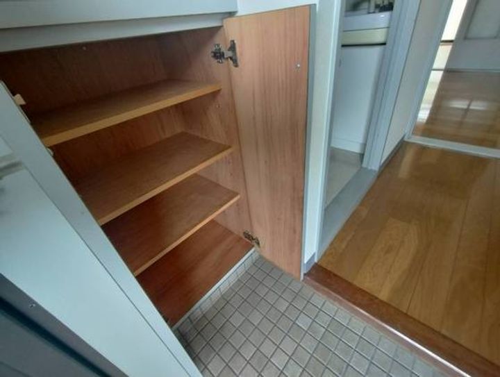 フロール神原の内装